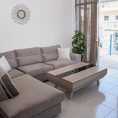 Sunshine Center Karpathos Town (Pigadia)