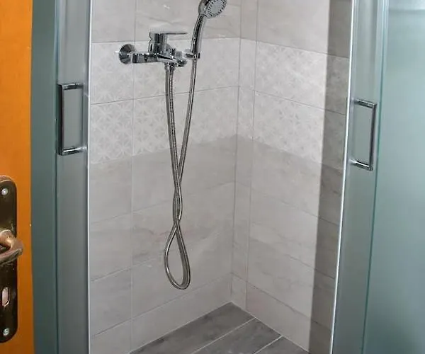 Sunshine Center * Kerpe